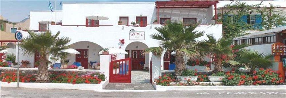 Ostria Aparthotel Perissa (Santorini)